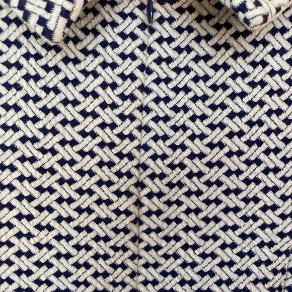 60s-Inspired Sheath Dress Navy Patterned - Picture 2 of 4